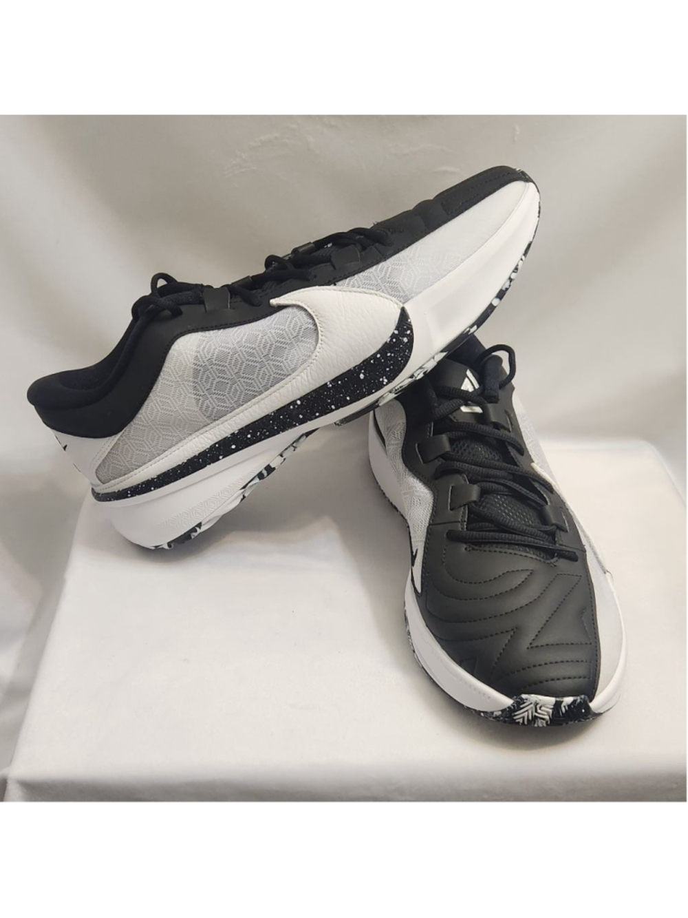 Nike Air Zoom Freak 5 Oreo Black White Basketball Sneakers (M Size 12)